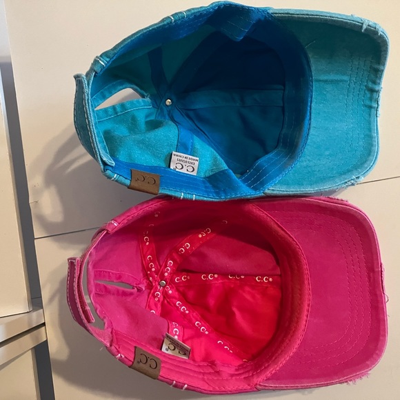 CC hats bundle - Picture 4 of 4